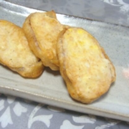 夕食は天ぷらにしました♪お芋の天ぷら好き（*^_^*）
おやつにもイイよね～♪美味しかったですよ（*^_^*）mimiさんの天ぷらレシピと一緒に頂きました